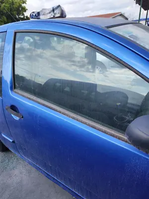 Foto de LUNA DELANTERA DERECHA CITROEN C2 1.1  (60 CV / 44 KW)