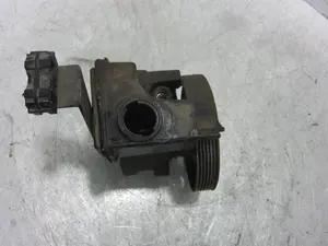 Foto de BOMBA DIRECCION PEUGEOT 206 1.4 16V CAT (KFU / ET3J4) (88 CV / 65 KW) referencia 9637058480 foto 5