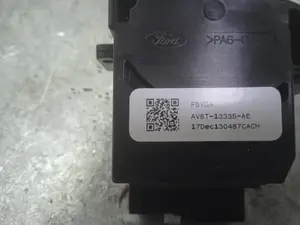 Foto de MANDO INTERMITENTES FORD FOCUS BERLINA (CEW) 1.0 EcoBoost CAT (125 CV / 92 KW) referencia AV6T13335AE foto 3