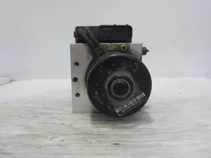 Foto de ABS AUDI A3 (8L) 1.9 TDI (110 CV / 81 KW) referencia 1J0907379G