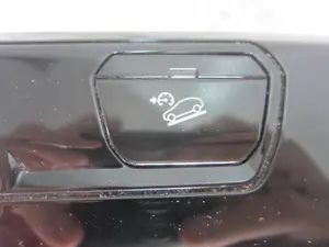 Foto de NO IDENTIFICADO PEUGEOT 3008 1.5 Blue-HDI FAP (131 CV / 96 KW) foto 5