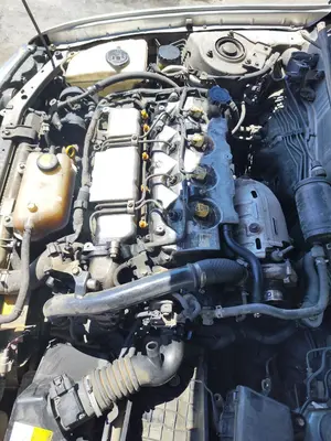 Foto de MOTOR COMPLETO TOYOTA COROLLA (E11) 2.0 Turbodiesel CAT (90 CV / 66 KW) referencia 1CDFTV foto 3