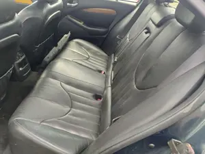 Foto de ENGANCHE CINTURON TRASERO CENTRAL JAGUAR S-TYPE (03.1999) 4.0 V8 32V CAT (276 CV / 203 KW)