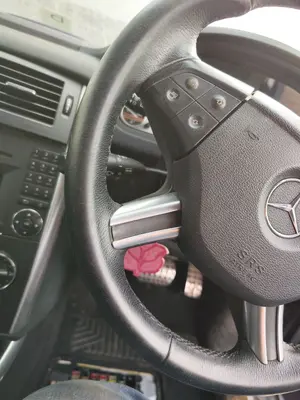 Foto de VOLANTE MERCEDES-BENZ CLASE B (BM 245) 2.0 CDI CAT (109 CV / 80 KW) referencia A1644604303 FKZ foto 4
