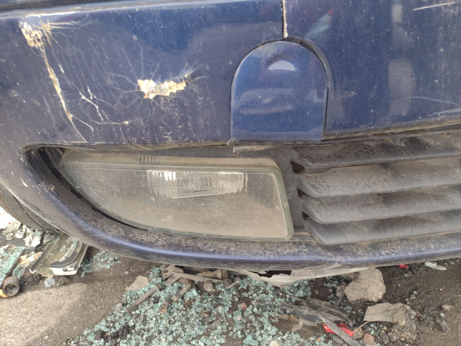 Foto de FARO ANTINIEBLA DERECHO OPEL ZAFIRA A 2.0 DTI (101 CV / 74 KW)