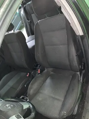 Foto de ASIENTO DELANTERO IZQUIERDO OPEL ASTRA H CARAVAN 1.9 16V CDTI CAT (Z 19 DTH / LRD) (150 CV / 110 KW) foto 2