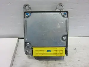 Foto de CENTRALITA AIRBAG SEAT LEON (1M1) 1.9 TDI (131 CV / 96 KW) referencia 1C0909605A foto 2