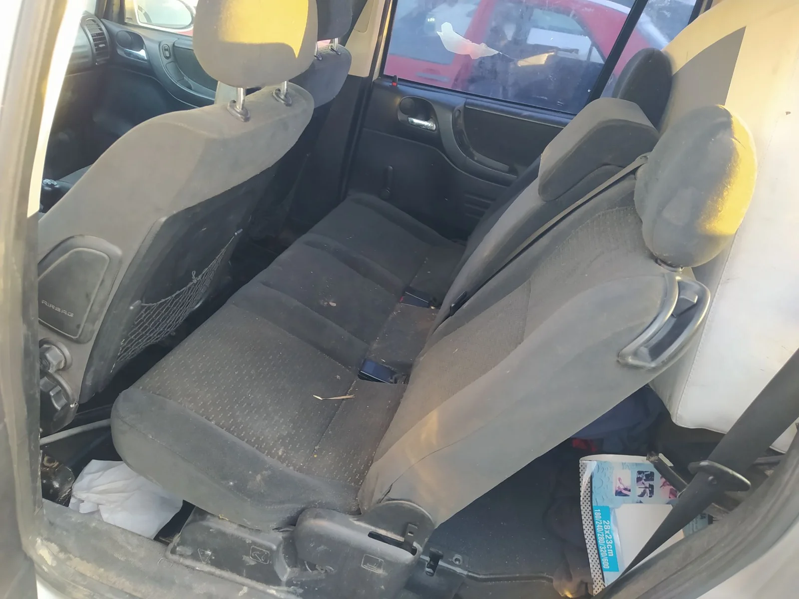Foto de CINTURON SEGURIDAD TRASERO IZQUIERDO OPEL ZAFIRA A 2.0 DTI (101 CV / 74 KW)
