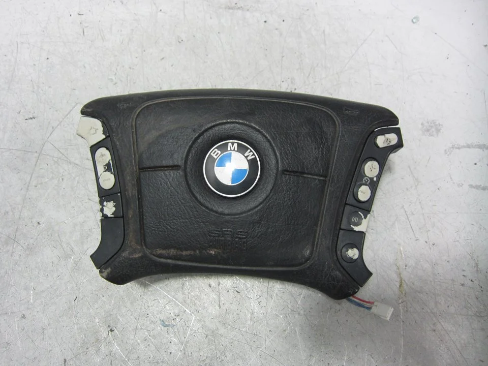 Foto de AIRBAG DELANTERO IZQUIERDO BMW SERIE 5 BERLINA (E39) 3.0 24V Turbodiesel CAT (184 CV / 135 KW) referencia 33109599804