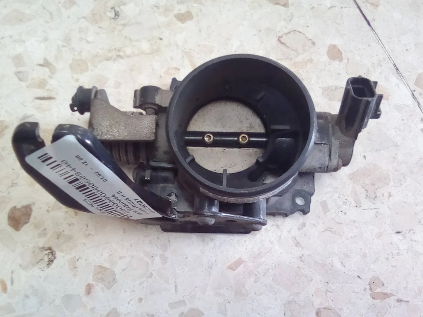 Foto de CAJA MARIPOSA FORD FOCUS BERLINA (CAK) 1.6 16V CAT (101 CV / 74 KW) referencia XS4U9E927
