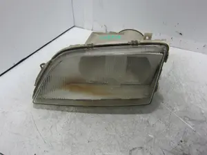 Foto de FARO IZQUIERDO OPEL OMEGA A 2.0 16V CAT (136 CV / 100 KW)