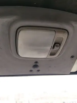 Foto de LUZ INTERIOR NISSAN CABSTAR E 3.0 Diesel (120 CV / 88 KW)