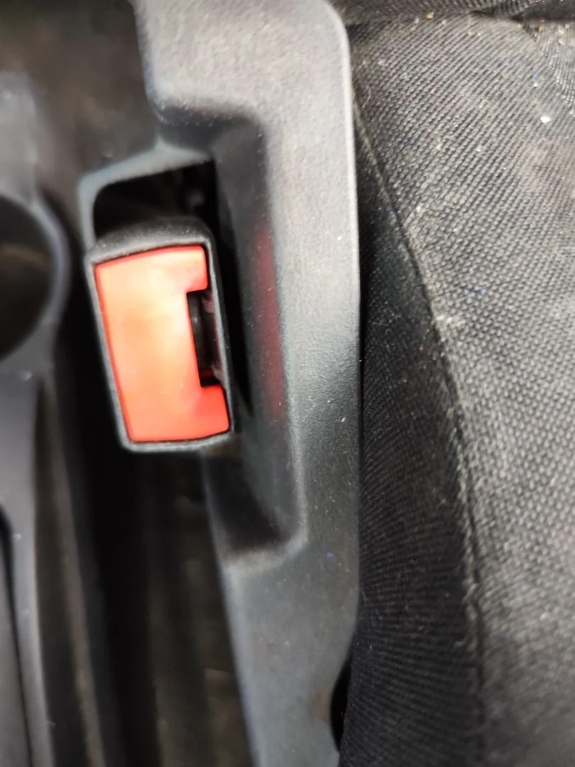 Foto de ENGANCHE CINTURON DELANTERO IZQUIERDO FIAT II PANDA (169) 1.2 CAT (60 CV / 44 KW)
