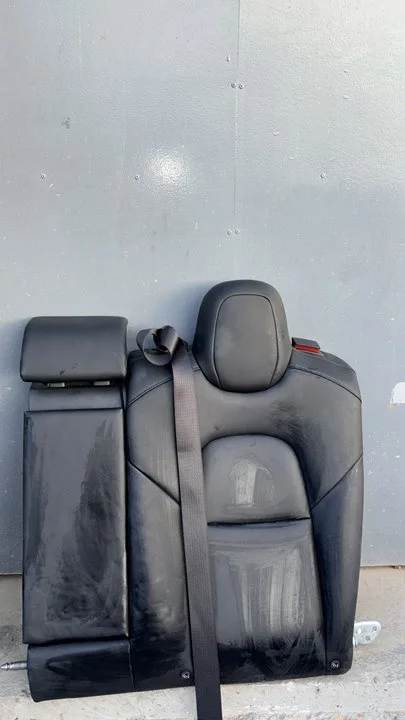 Foto de ASIENTO TRASERO MEDIO TESLA MODEL 3 eléctrico 258 kW (cont. 153 kW) (350 CV / 258 KW) referencia 1455035S3C