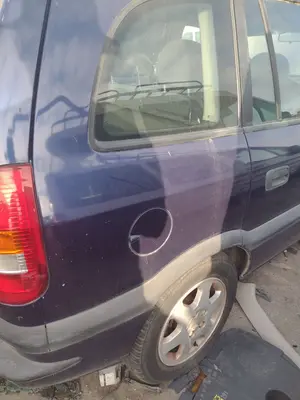 Foto de AFORADOR OPEL ZAFIRA A 2.0 DTI (101 CV / 74 KW)
