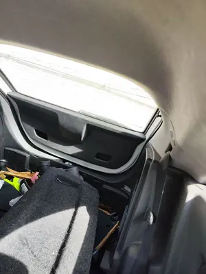 Foto de GUARNECIDO PORTON TRASERO OPEL CORSA D 1.3 16V CDTI (75 CV / 55 KW)