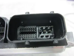 Foto de CENTRALITA MOTOR UCE AUDI A6 BERLINA (4F2) 4.2 V8 40V (335 CV / 246 KW) referencia 4F0907559 foto 6