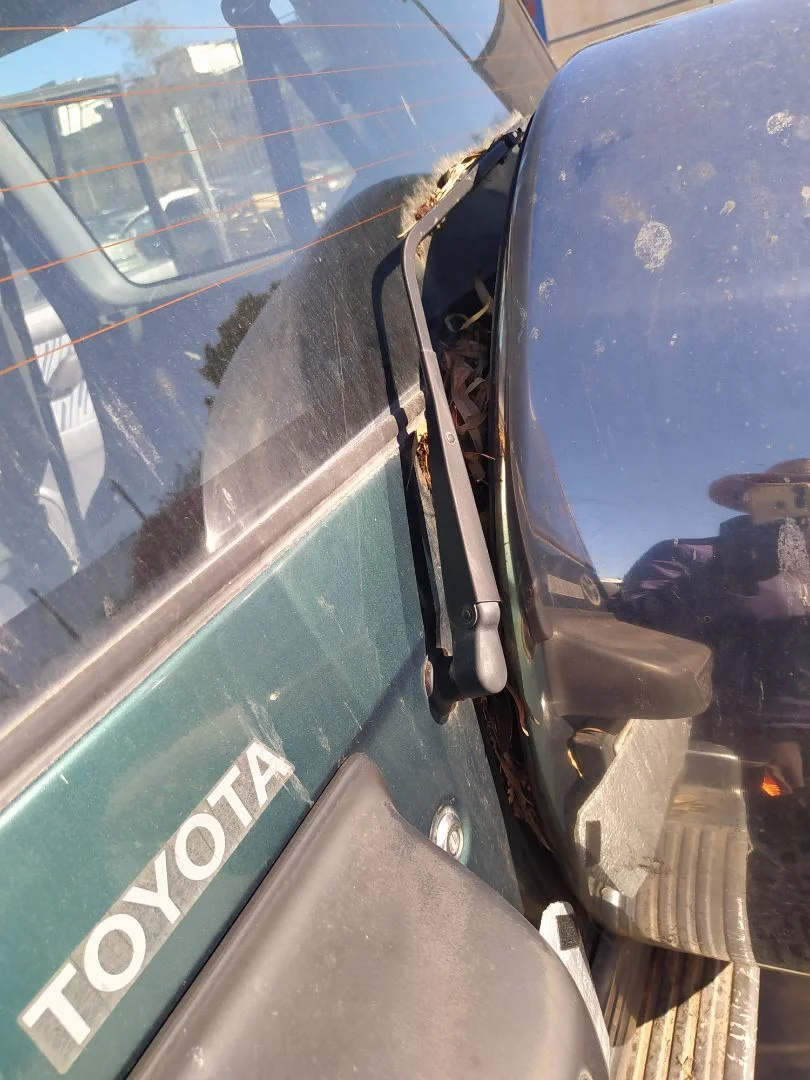 Foto de BRAZO LIMPIA TRASERO TOYOTA LAND CRUISER (J9) 3.0 Turbodiesel (125 CV / 92 KW)