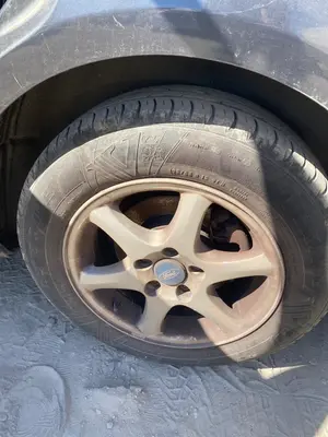 Foto de LLANTA FORD FOCUS SPORTBREAK (CB4)