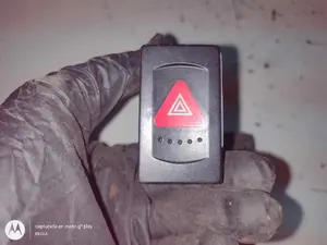 Foto de WARNING VOLKSWAGEN PASSAT BERLINA (3B3) 1.9 TDI (131 CV / 96 KW) referencia 3B0953235 foto 4
