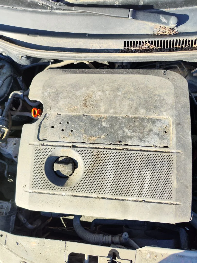 Foto de CAJA FILTRO AIRE SEAT CORDOBA BERLINA (6L2) 1.4 16V (75 CV / 55 KW)