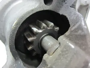 Foto de MOTOR ARRANQUE RENAULT CLIO II FASE II (B/CB0) 1.5 dCi Diesel (65 CV / 48 KW) referencia 8200227092 foto 6
