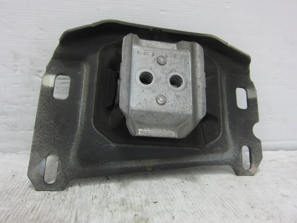 Foto de SOPORTE MOTOR CITROEN C5 AIRCROSS 1.2 12V e-THP / PureTech (131 CV / 96 KW) referencia 9812667880S