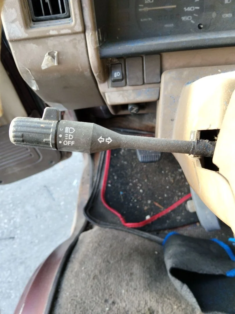 Foto de MANDO INTERMITENTES NISSAN VANETTE (C220) 2.0 Diesel (67 CV / 49 KW)
