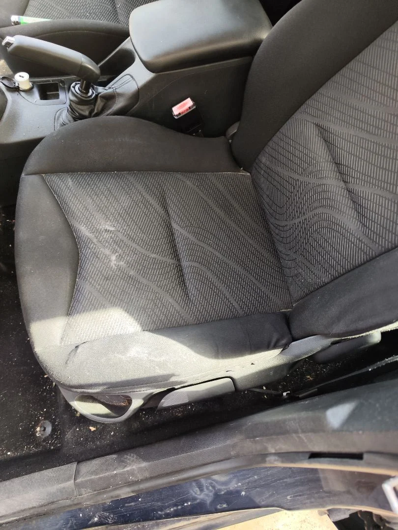 Foto de ASIENTO DELANTERO IZQUIERDO PEUGEOT 308 1.6 16V (120 CV / 88 KW)