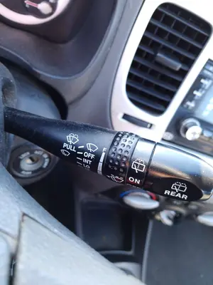 Foto de MANDO LIMPIA KIA RIO (JB) 1.5 CRDi (110 CV / 81 KW)