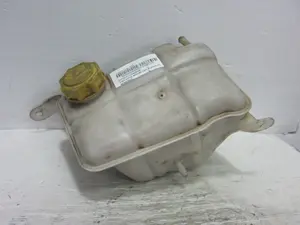 Foto de DEPOSITO EXPANSION FORD FOCUS BERLINA (CAP) referencia 86FB8100GD