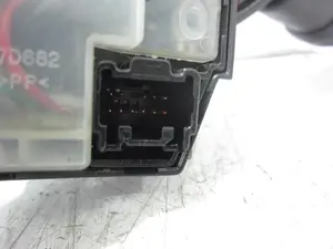 Foto de MANDO LUCES MAZDA 3 BERLINA (BK) 2.0 Diesel CAT (143 CV / 105 KW) referencia 17D682 foto 3