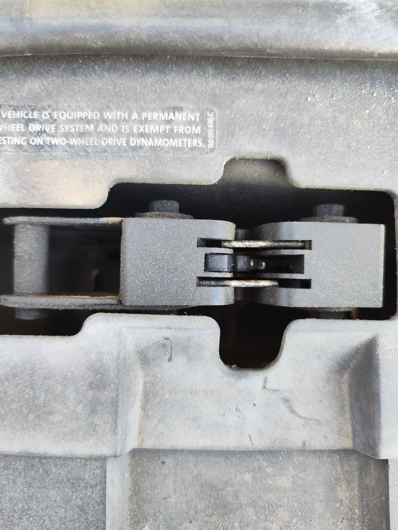 Foto de CERRADURA CAPO VOLKSWAGEN TOUAREG (7L6) 4.2 V8 32V FSI (350 CV / 257 KW)