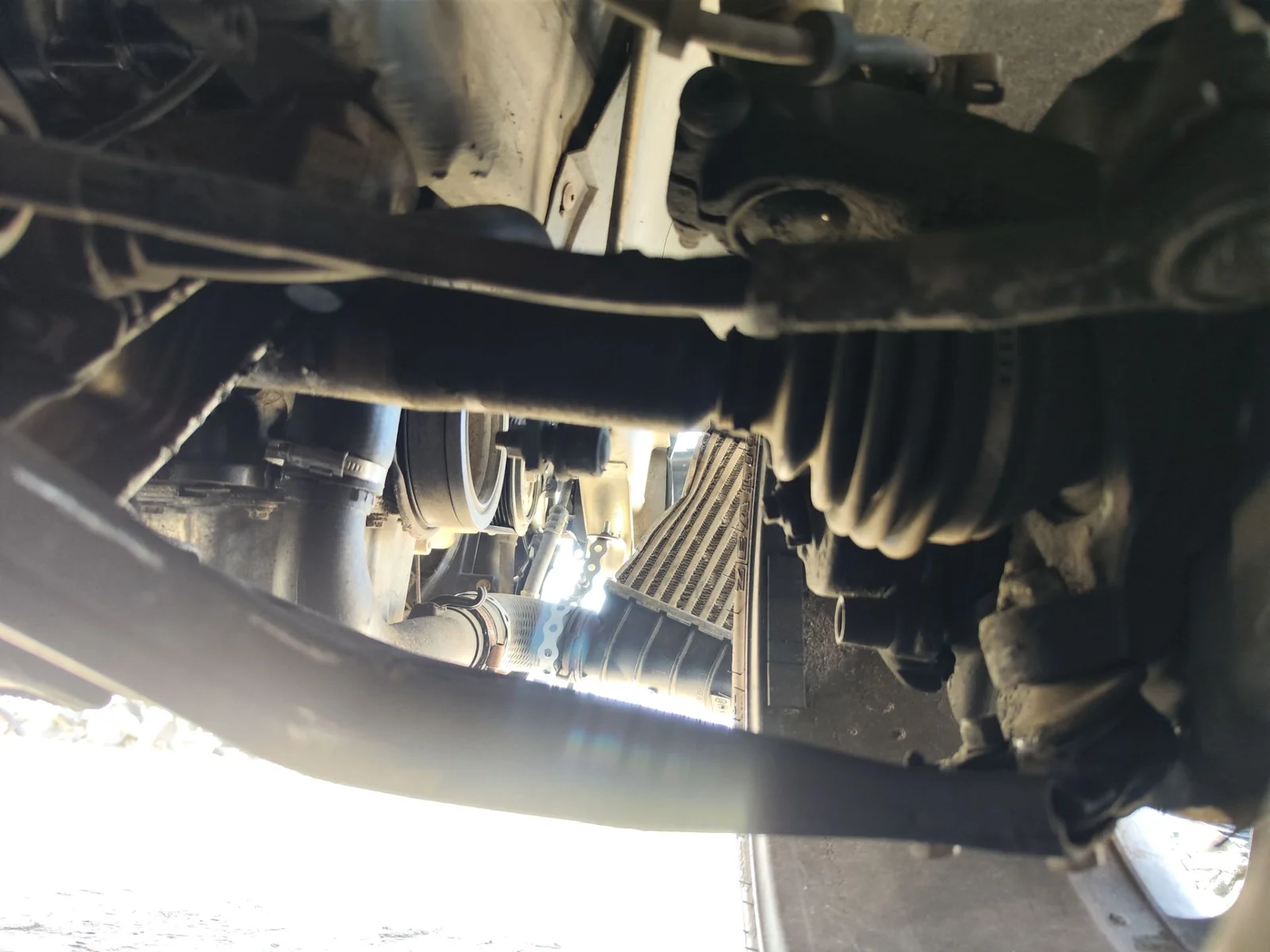 Foto de TRANSMISION DELANTERA DERECHA SEAT IBIZA (6L1) 1.9 TDI (101 CV / 74 KW)