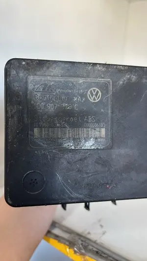 Foto de ABS VOLKSWAGEN GOLF V (1K1)(10.2003) referencia 1J0514117E foto 3