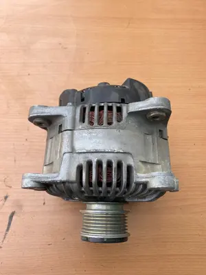 Foto de ALTERNADOR VOLKSWAGEN PASSAT BERLINA (3C2) 2.0 TDI (140 CV / 103 KW) referencia 021903026L foto 5