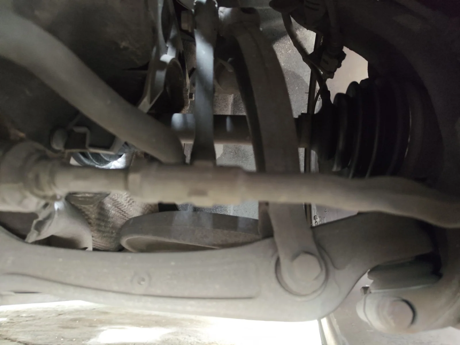Foto de TRANSMISION DELANTERA IZQUIERDA AUDI A5 COUPE (8T) 2.0 16V TDI (170 CV / 125 KW)
