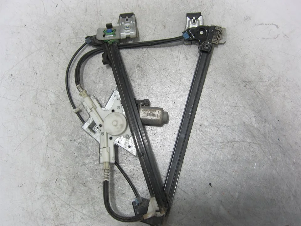 Foto de ELEVALUNAS DELANTERO DERECHO SEAT IBIZA (6K1) 1.9 TDI (110 CV / 81 KW) referencia 6K4956801