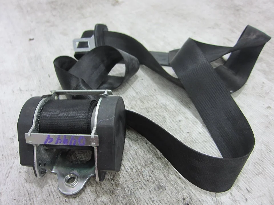 Foto de CINTURON SEGURIDAD TRASERO IZQUIERDO SEAT ALTEA XL (5P5) 1.9 TDI (105 CV / 77 KW) referencia 6061672