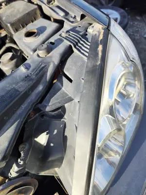 Foto de FARO IZQUIERDO HYUNDAI TERRACAN (HP) 2.9 CRDi CAT (150 CV / 110 KW) foto 2