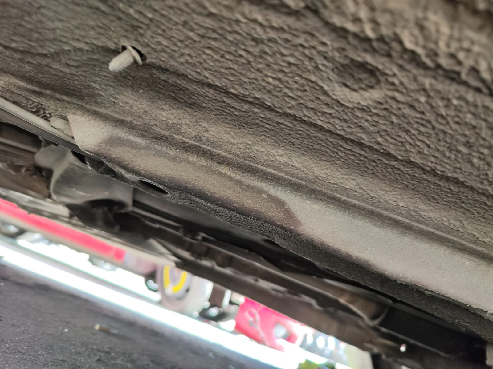 Foto de TUBO ESCAPE TRASERO VOLKSWAGEN GOLF IV BERLINA (1J1)(10.1997) 1.9 TDI (90 CV / 66 KW)