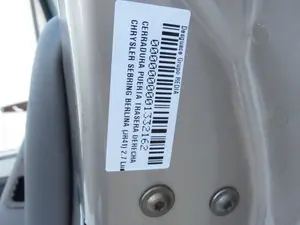 Foto de CERRADURA PUERTA TRASERA DERECHA CHRYSLER SEBRING JR 41 BERLINA 2.7 CAT (203 CV / 149 KW) foto 3