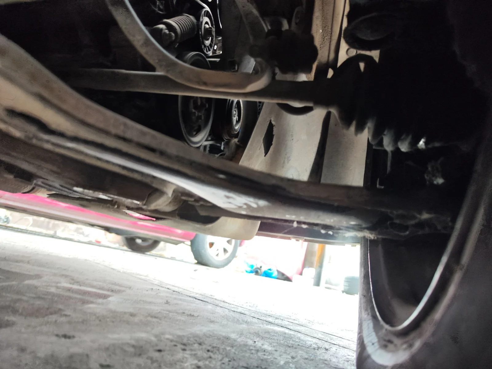Foto de BRAZO SUSPENSION DELANTERO DERECHO OPEL CORSA C 1.2 16V CAT (Z 12 XE / LW4) (75 CV / 55 KW)