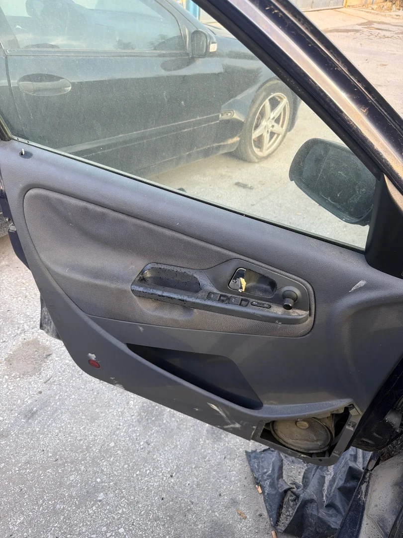 Foto de ELEVALUNAS DELANTERO IZQUIERDO SEAT CORDOBA BERLINA (6K2)
