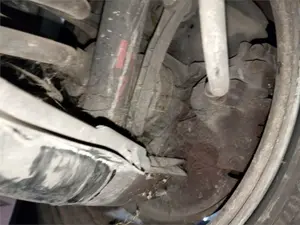 Foto de MANGUETA TRASERA DERECHA MERCEDES-BENZ CLASE E (BM 210) BERLINA