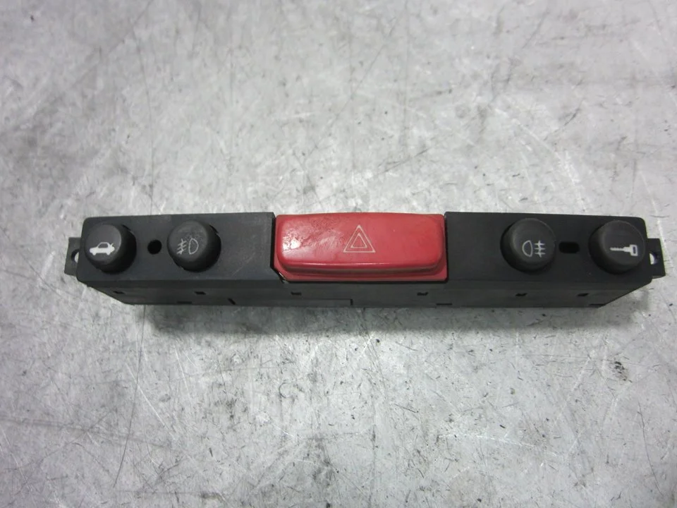 Foto de MANDO MULTIFUNCION ALFA ROMEO 147 (190) 1.9 JTD CAT (101 CV / 74 KW) referencia 735266925