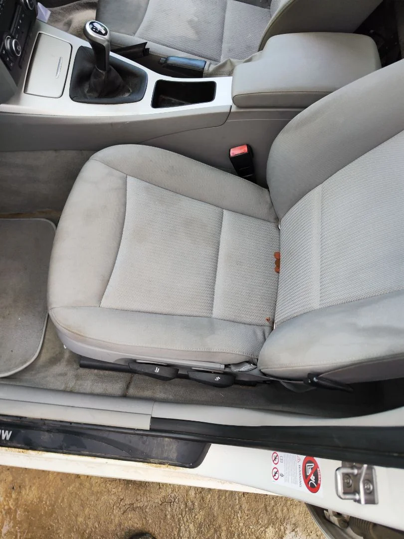 Foto de ASIENTO DELANTERO IZQUIERDO BMW SERIE 3 BERLINA (E90) 2.0 Turbodiesel CAT (143 CV / 105 KW) referencia 52107243523