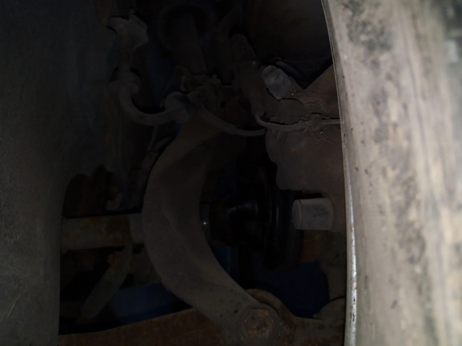 Foto de BRAZO SUSPENSION DELANTERO IZQUIERDO ALFA ROMEO 147 (190) 1.9 JTD CAT (110 CV / 81 KW)