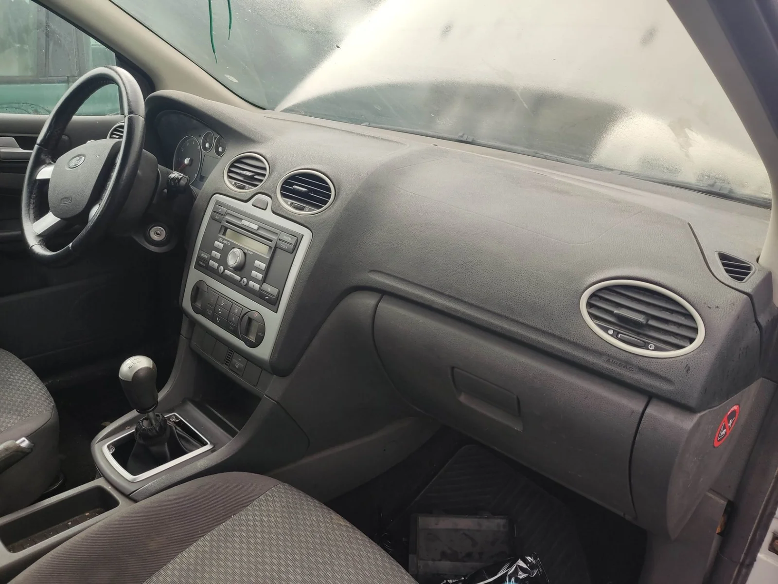 Foto de SALPICADERO FORD FOCUS BERLINA (CAP) 1.8 Flexifuel CAT (125 CV / 92 KW) referencia 1541981