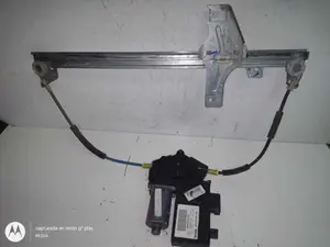 Foto de ELEVALUNAS DELANTERO IZQUIERDO PEUGEOT 307 (S1)(04.2001) 2.0 HDi CAT (90 CV / 66 KW) referencia 9634457580 foto 4